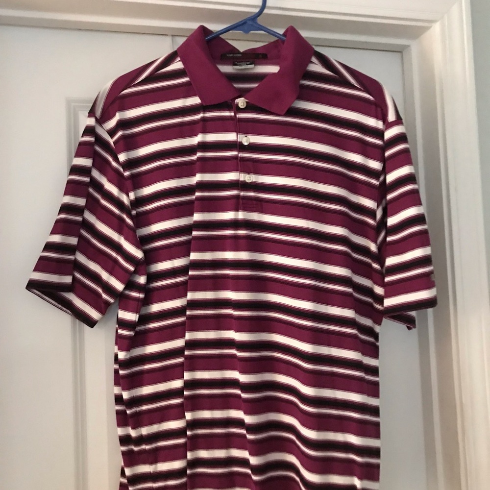 Tiger woods golf polo